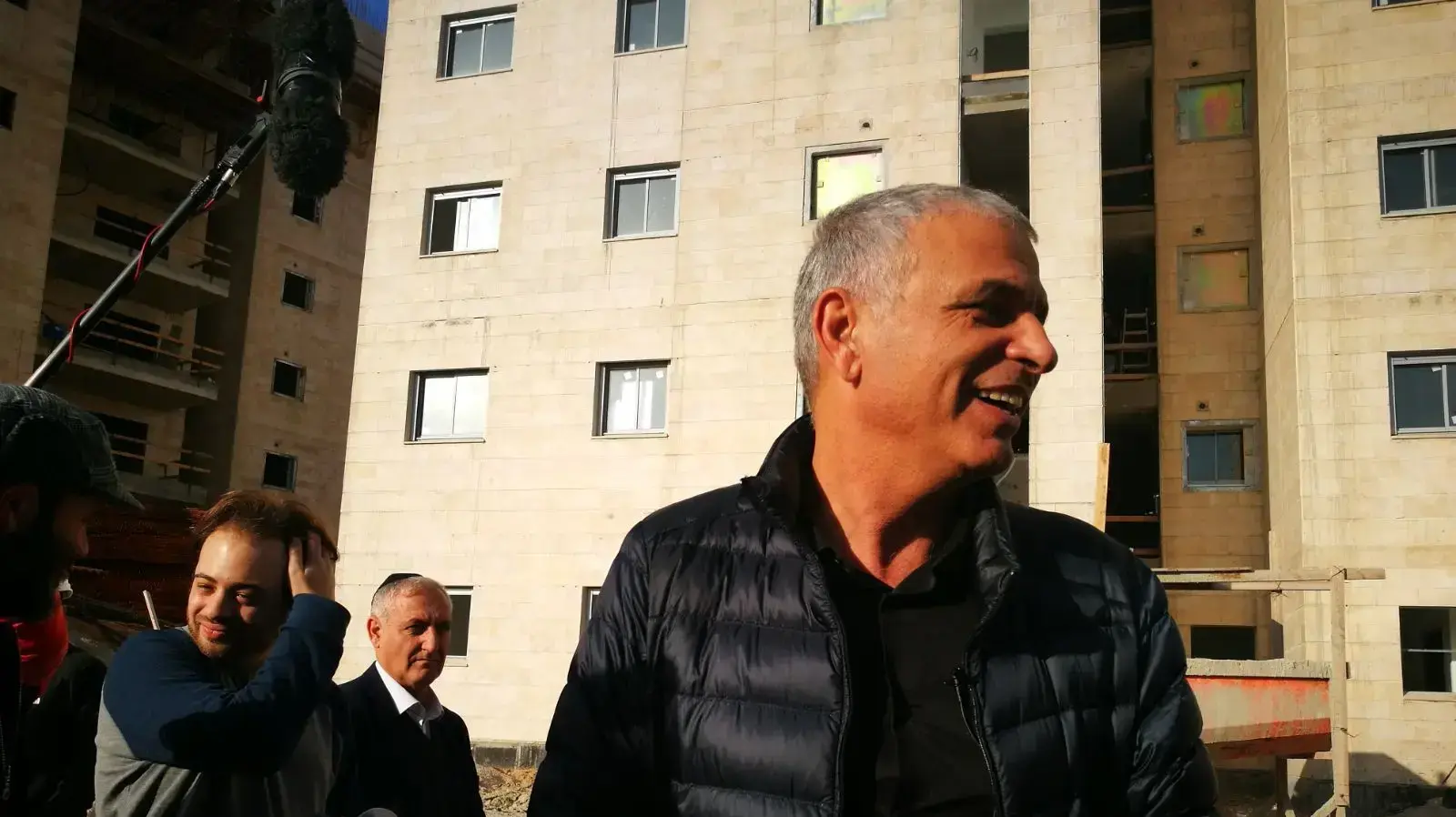 שר האוצר משה כחלון בסיור במחיר למשתכן בשדרות שר האוצר משה כחלון בסיור במחיר למשתכן בשדרות