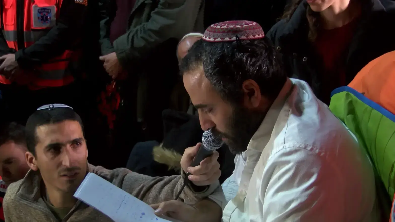 הלוויתם של המשפחה שנהרגה בתאונה בשומרון, שבי שומרון, 24 בינואר 2018 הלוויתם של המשפחה שנהרגה בתאונה בשומרון, שבי שומרון, 24 בינואר 2018