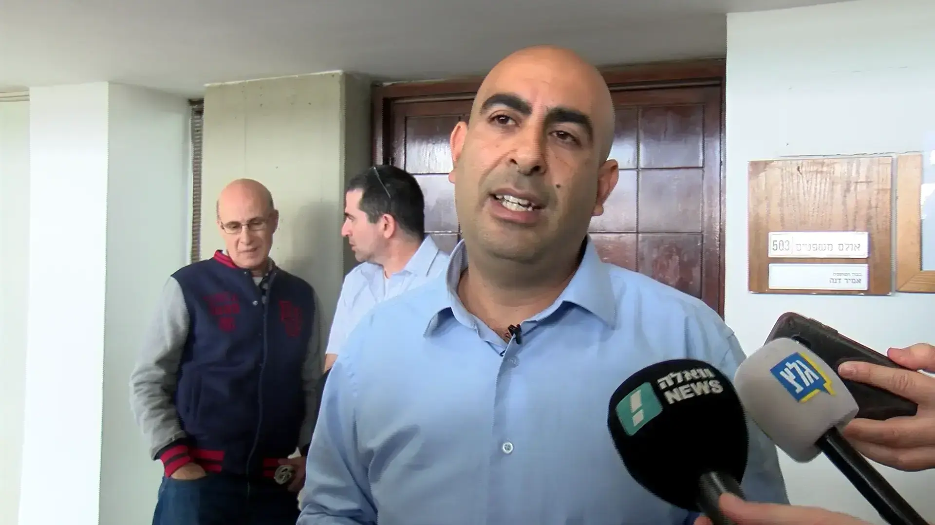 גזר דין נגד עו"ד ברק כהן בגין פרסומים בפייסבוק והעלאת סרטונים ליוטיוב בגנותו של שוטר, 28 בינואר 2018 גזר דין נגד עו"ד ברק כהן בגין פרסומים בפייסבוק והעלאת סרטונים ליוטיוב בגנותו של שוטר, 28 בינואר 2018