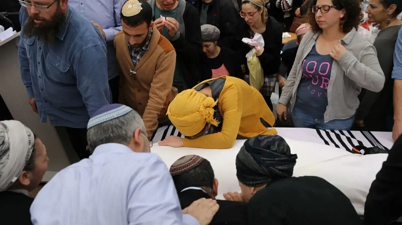 הלוויתו של איתמר בן גל, ההרוג מהפיגוע באריאל, הר ברכה, 6 בפברואר 2018 הלוויתו של איתמר בן גל, ההרוג מהפיגוע באריאל, הר ברכה, 6 בפברואר 2018