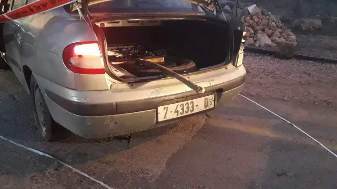זירת פיגוע דקירה בכרמי צור. 7 בפברואר 2018 זירת פיגוע דקירה בכרמי צור. 7 בפברואר 2018