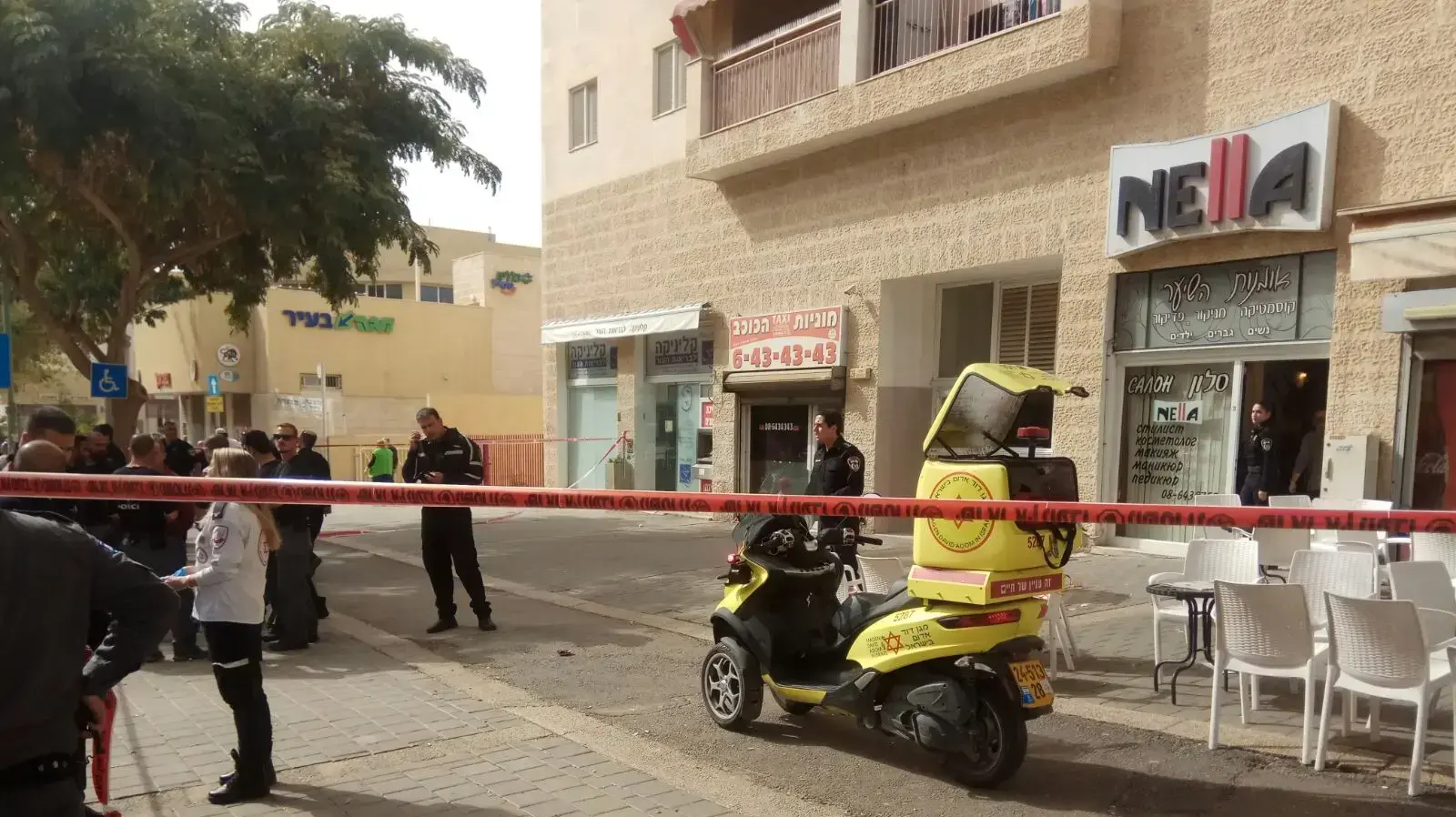 פצוע מירי בשדרות יוהנה ז'בוטינסקי בבאר שבע פצוע מירי בשדרות יוהנה ז'בוטינסקי בבאר שבע