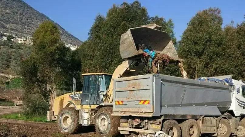 ילדי שיבלי וכפר תבור נוטעים עצים ושכנות טובה ילדי שיבלי וכפר תבור נוטעים עצים ושכנות טובה