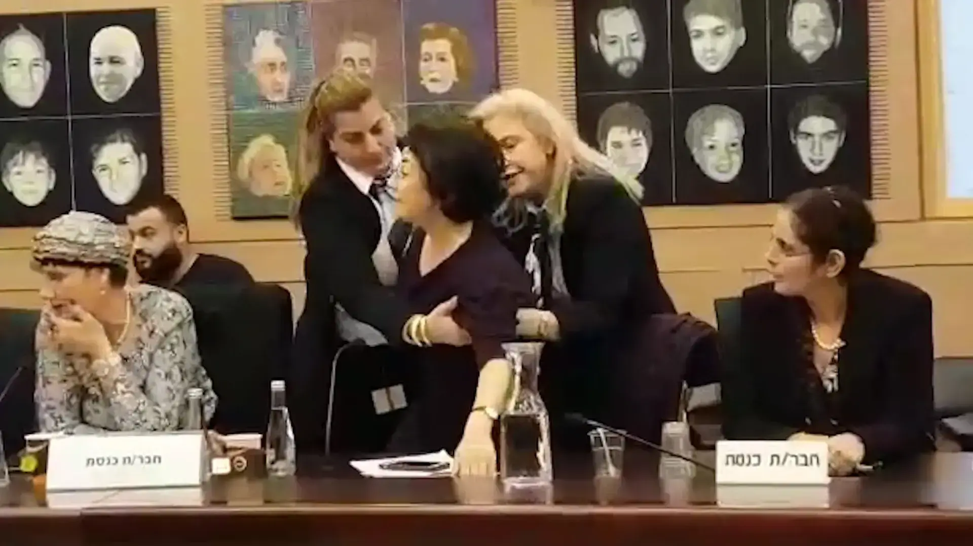 "חיילי צה"ל רוצחים"- יו"ר ועדת החינוך הוציא את ח"כ זועבי מדיון בוועדה לאחר שקראה לחיילי צה"ל רוצחים