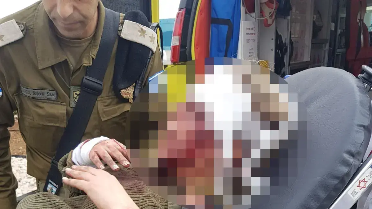 שני חיילים נפצעו קל לאחר שרכב צבאי נכנס בשוגג לג'נין, 12 בפברואר 2018 שני חיילים נפצעו קל לאחר שרכב צבאי נכנס בשוגג לג'נין, 12 בפברואר 2018