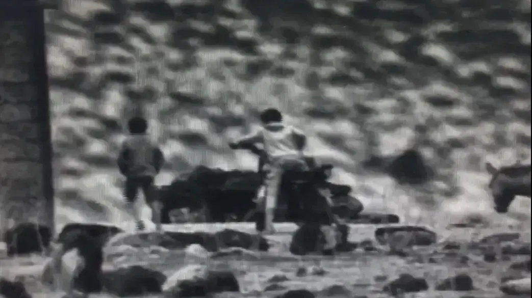 - לא לשימוש- תיעוד בלעדי: כוחות דאעש בגבול ישראל-סוריה, 22 בפברואר 2018 - לא לשימוש- תיעוד בלעדי: כוחות דאעש בגבול ישראל-סוריה, 22 בפברואר 2018