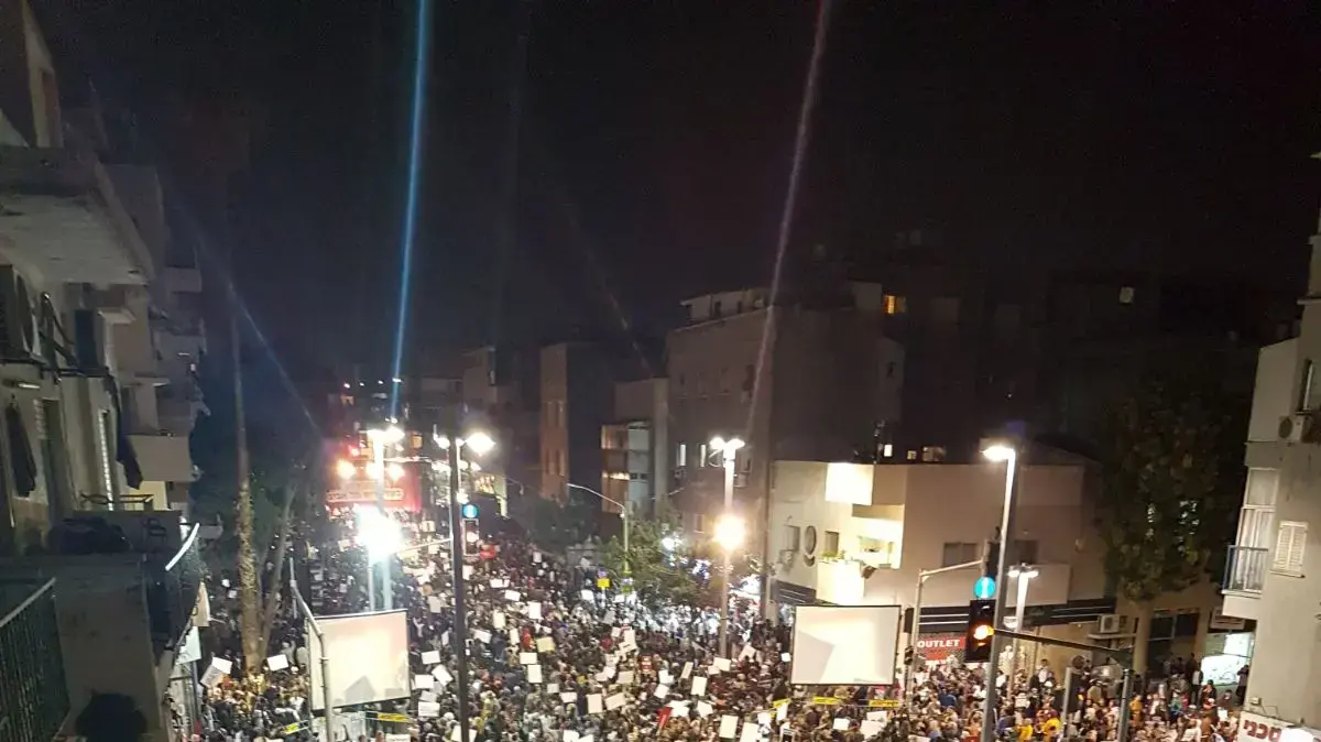 הפגנת תושבי דרום תל אביב נגד הגירוש 24 בפברואר 2018 הפגנת תושבי דרום תל אביב נגד הגירוש 24 בפברואר 2018