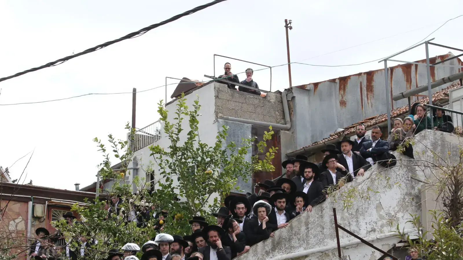 לפני הלוויתו הרב שמואל אוירבך, מנהיג הפלג הירושלמי 25 בפברואר 2018 לפני הלוויתו הרב שמואל אוירבך, מנהיג הפלג הירושלמי 25 בפברואר 2018