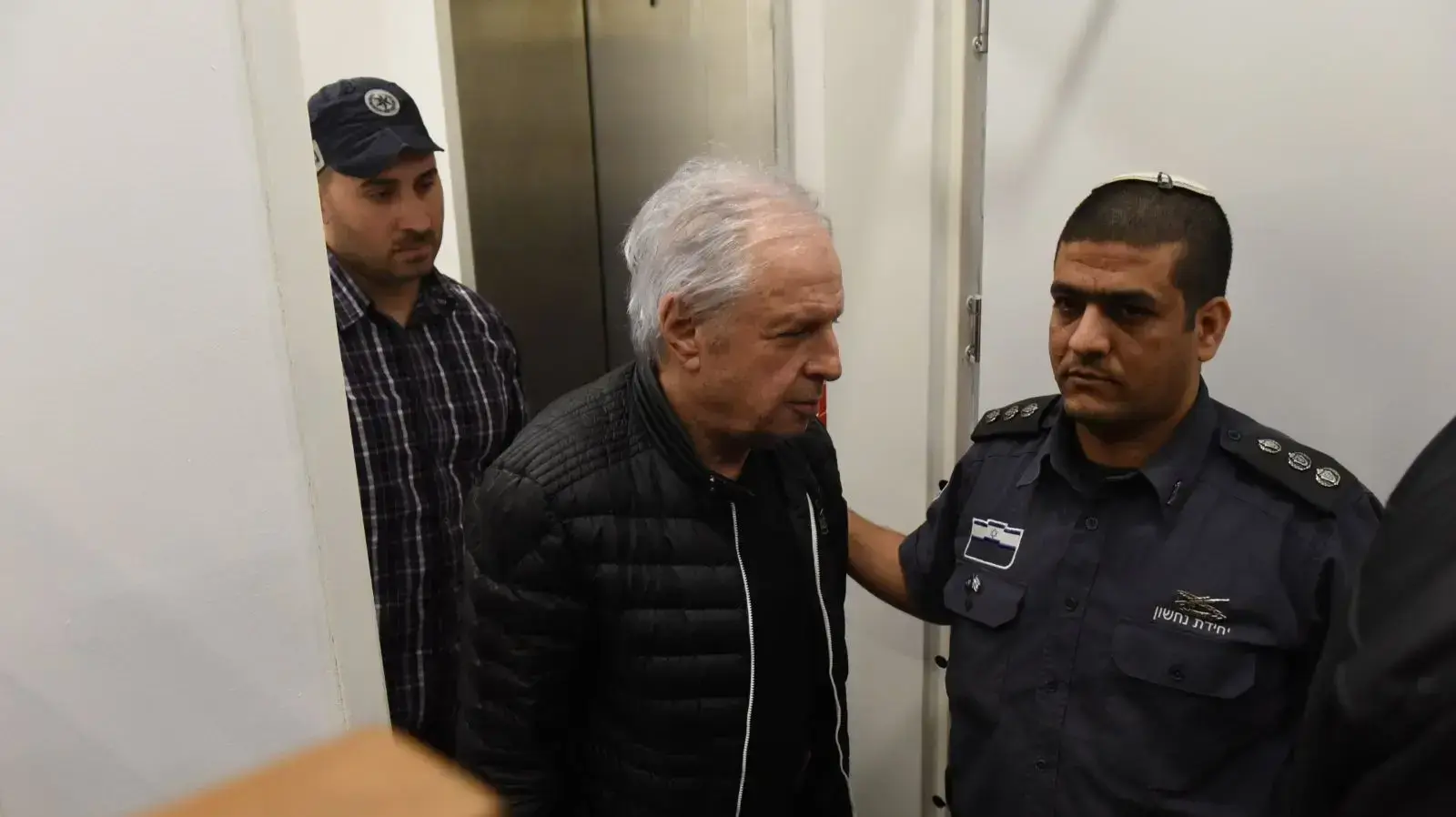 שאול אלוביץ בהארכת מעצר, מחוזי תל אביב, 27 בפברואר 2018 שאול אלוביץ בהארכת מעצר, מחוזי תל אביב, 27 בפברואר 2018