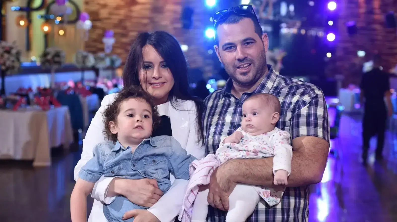 אושרת אוסטר אושרת אוסטר