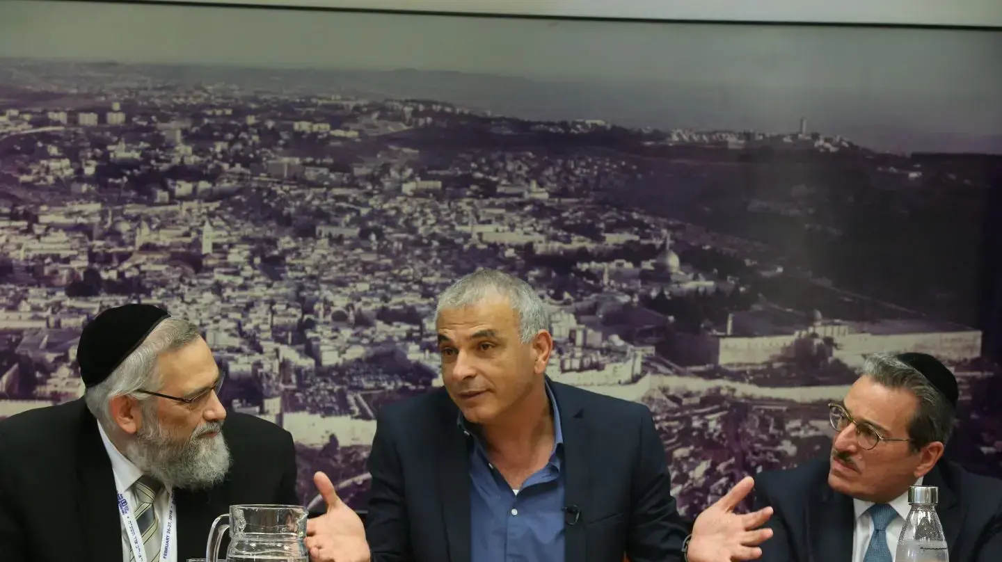 חברי המשלחת מיהודי ארה"ב מהזרם הרפורמי והקונסרבטיבי עם שר האוצר כחלון חברי המשלחת מיהודי ארה"ב מהזרם הרפורמי והקונסרבטיבי עם שר האוצר כחלון