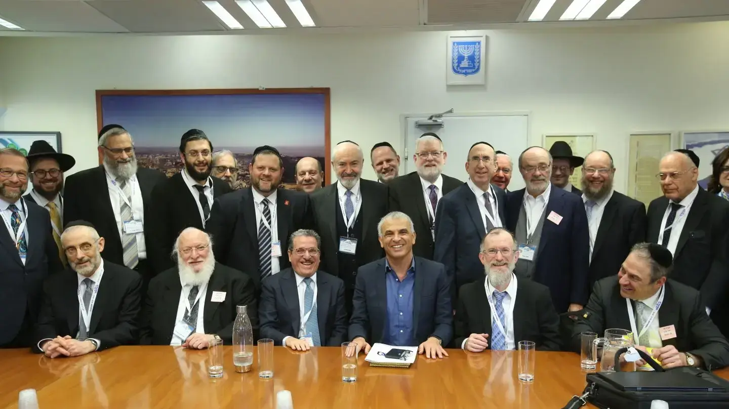 חברי המשלחת מיהודי ארה"ב מהזרם הרפורמי והקונסרבטיבי  עם שר האוצר כחלון
