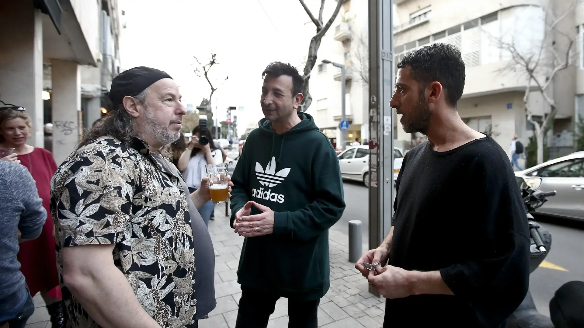 אורן ברזילי, שי להב וג'וני שועלי אורן ברזילי, שי להב וג'וני שועלי