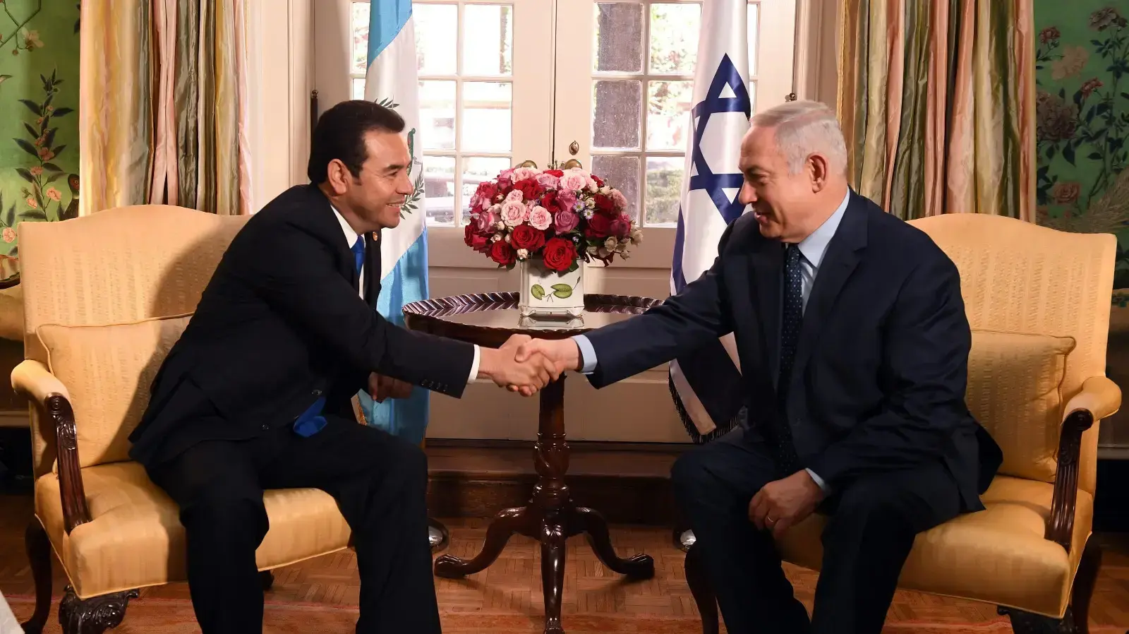 ראש הממשלה בנימין נתניהו נועד עם נשיא גואטמלה ג'ימי מוראלס, וושינגטון, ארה,ב, 4 במרץ 2018 ראש הממשלה בנימין נתניהו נועד עם נשיא גואטמלה ג'ימי מוראלס, וושינגטון, ארה,ב, 4 במרץ 2018