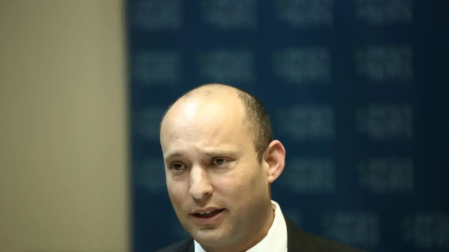 שר החינוך נפתלי בנט במהלך ישיבת סיעת הבית היהודי 12 במרץ 2018 שר החינוך נפתלי בנט במהלך ישיבת סיעת הבית היהודי 12 במרץ 2018