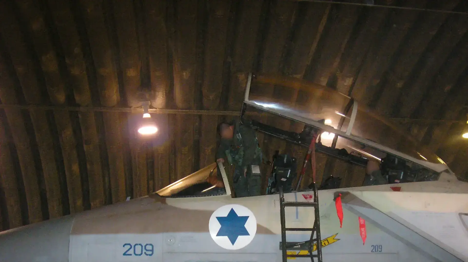 טייסת 69 לאייטם תקיפת כור טייסת 69 לאייטם תקיפת כור