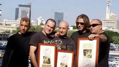 משינה להקת כל הזמנים יובל בנאי איגי דיין שלמה ברכה מייקל בנסון (דפנה ארד) משינה להקת כל הזמנים יובל בנאי איגי דיין שלמה ברכה מייקל בנסון (דפנה ארד)