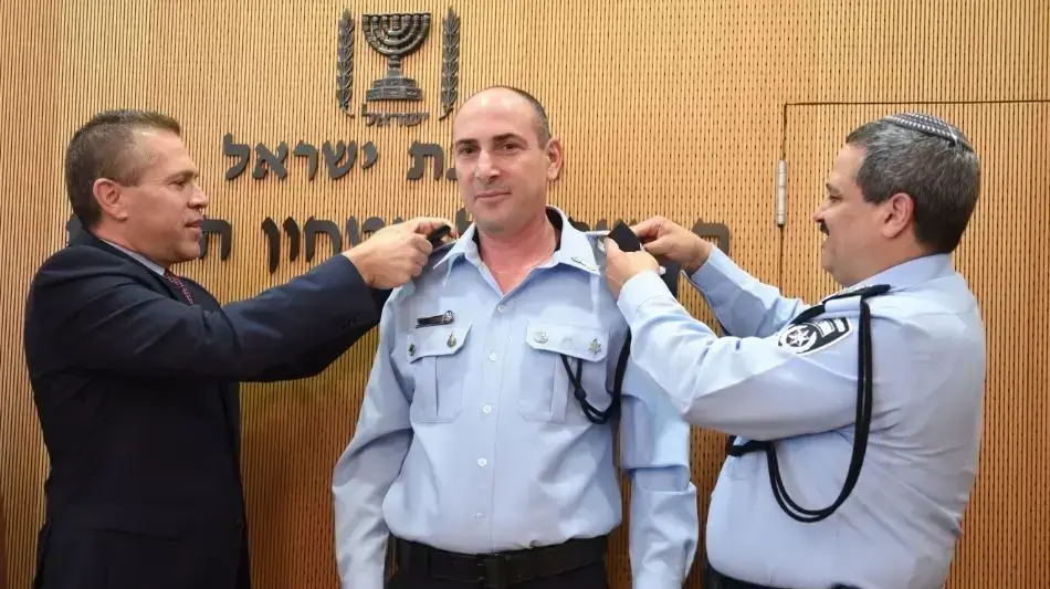 מפקד ראש להב 433, תת ניצב יגאל בן שלום מפקד ראש להב 433, תת ניצב יגאל בן שלום