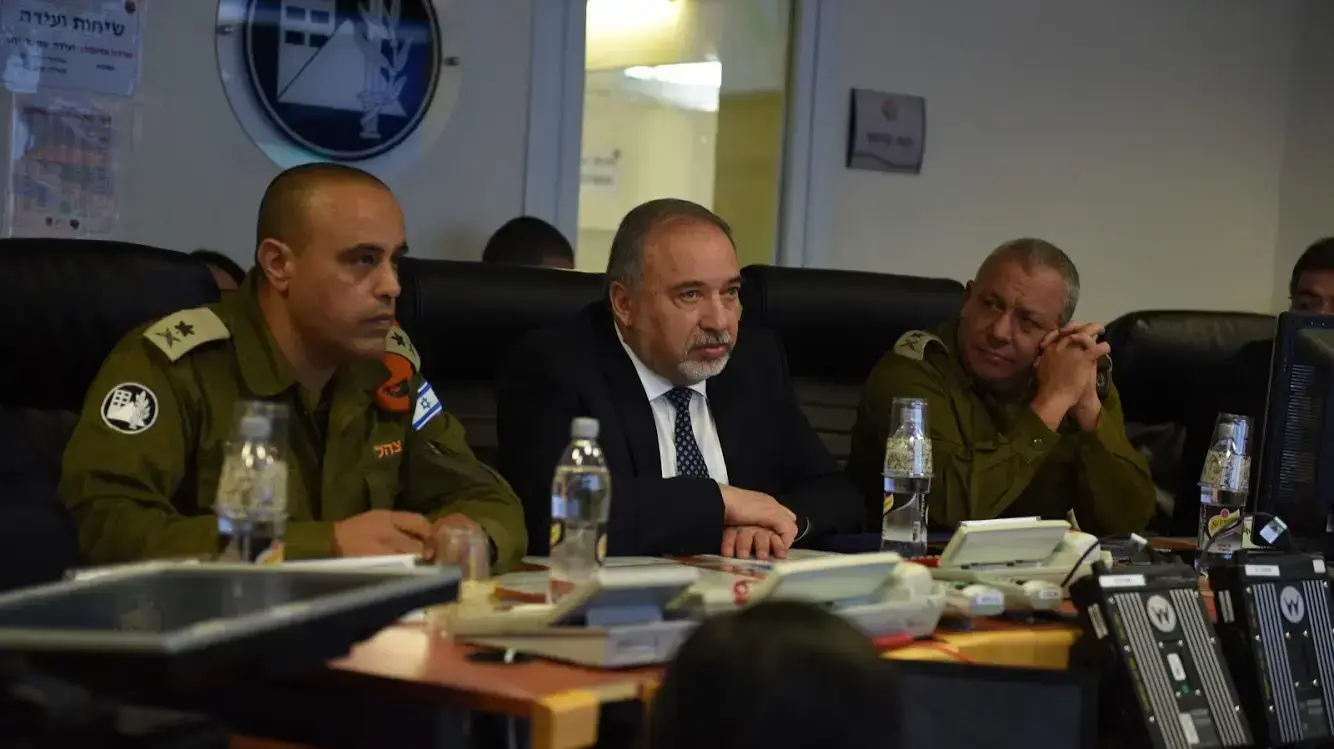 אביגדור ליברמן בתרגיל המפקדות המטכ"לי ותרגיל העורף הארצי אביגדור ליברמן בתרגיל המפקדות המטכ"לי ותרגיל העורף הארצי