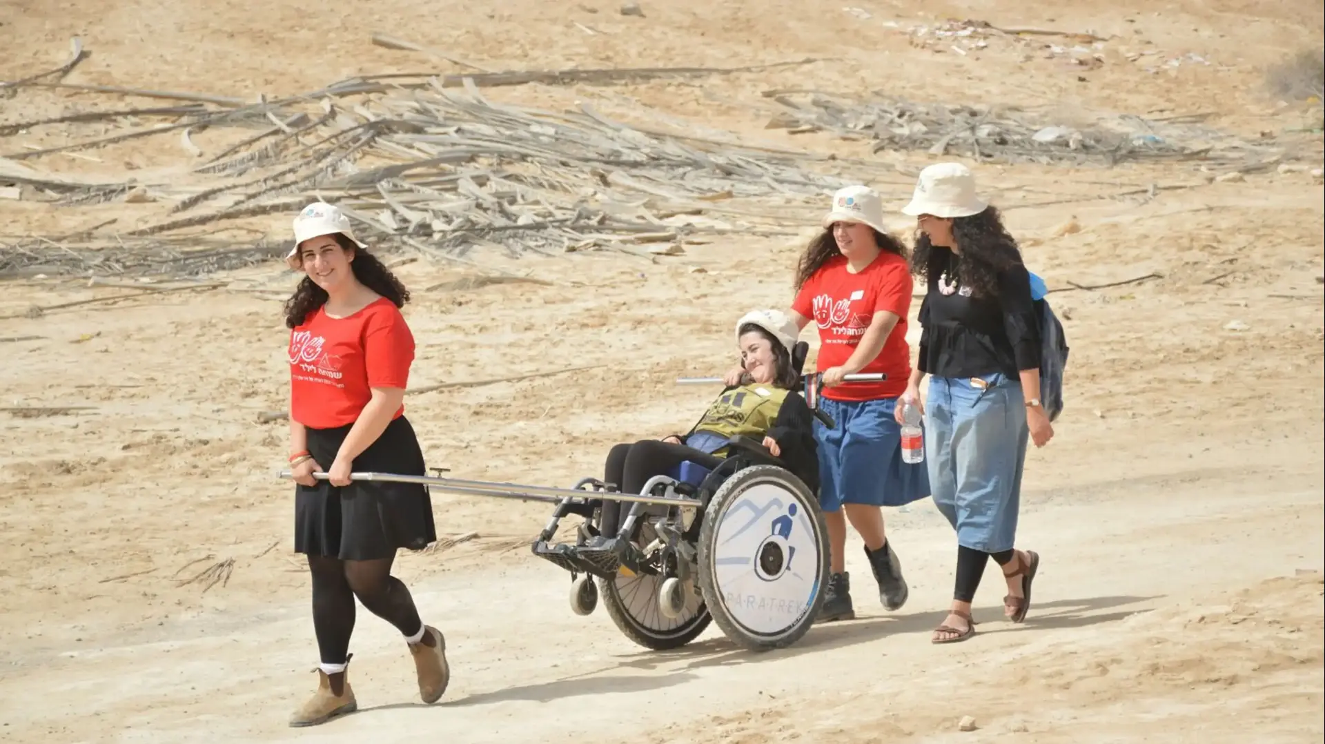 ליחי פרנקו, במסע של עמותת "שמחה לילד" במדבר יהודה ליחי פרנקו, במסע של עמותת "שמחה לילד" במדבר יהודה
