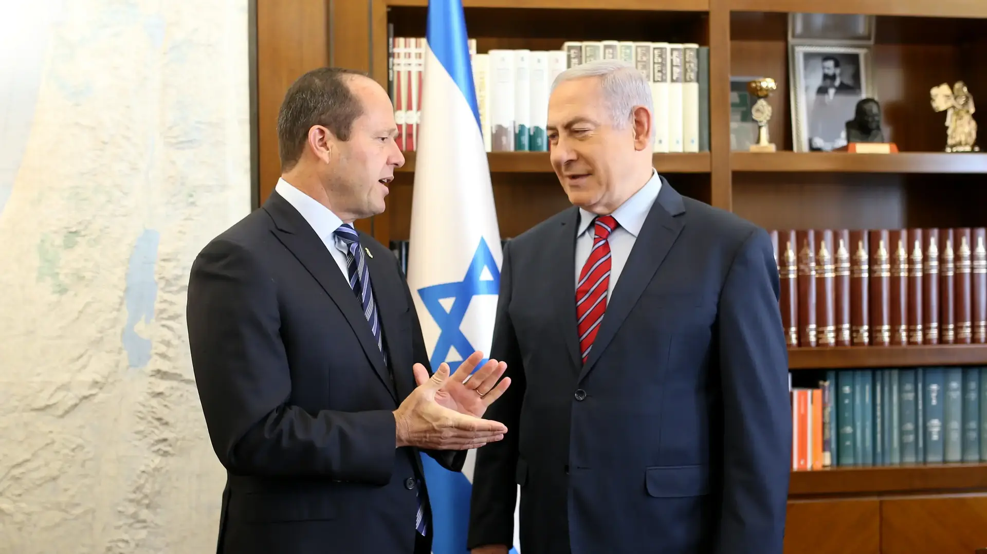 ראש הממשלה במהלך פגישתו עם ניר ברקת בו מכריז ברקת על הצטרפותו לליכוד, משרד רוה?מ 25 במרץ 2018 ראש הממשלה במהלך פגישתו עם ניר ברקת בו מכריז ברקת על הצטרפותו לליכוד, משרד רוה?מ 25 במרץ 2018