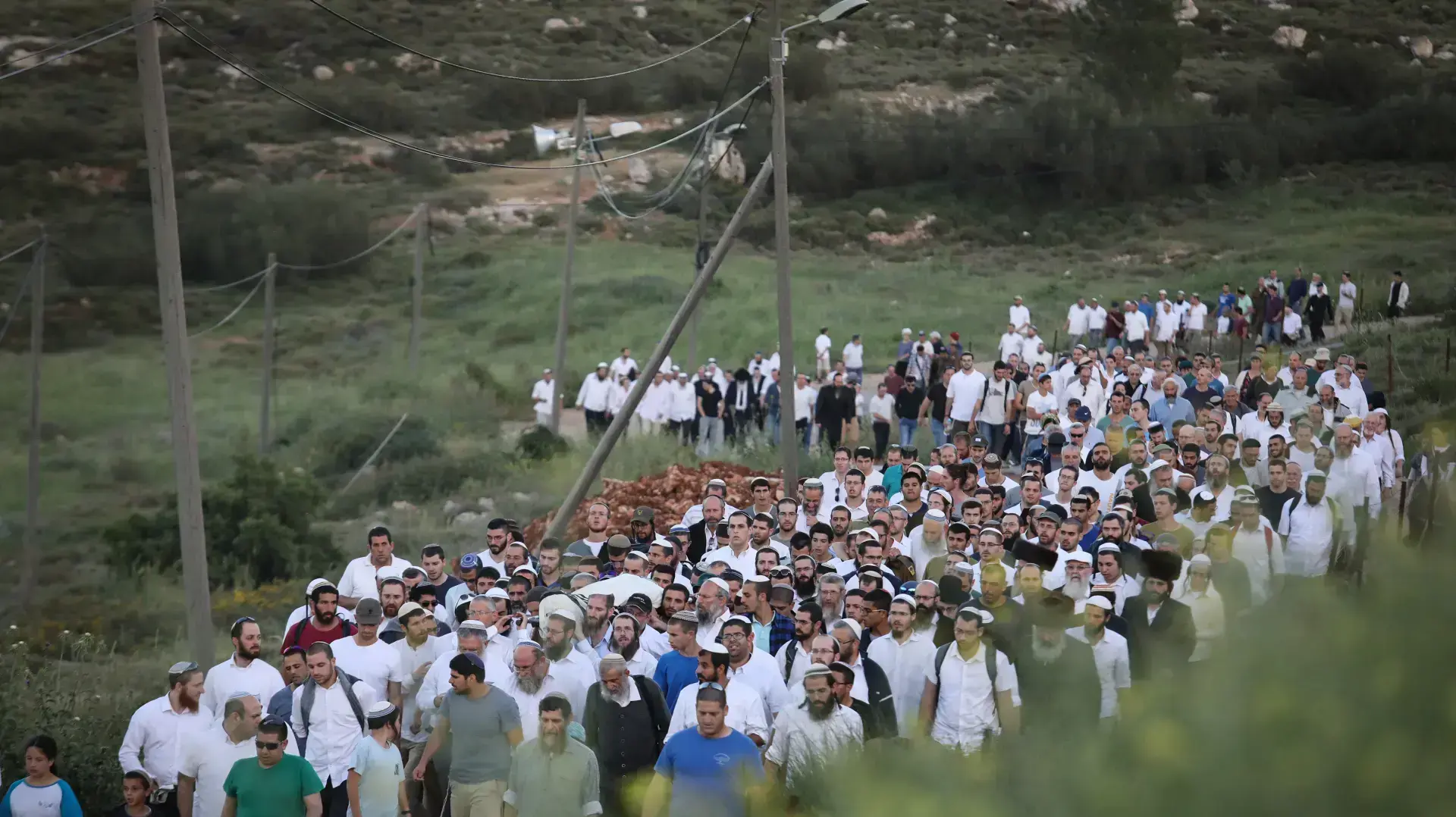 תא''ל אביחי רונצקי, הרב הצבאי הראשי לשעבר, מובא למנוחות, איתמר, 1 באפריל 2018