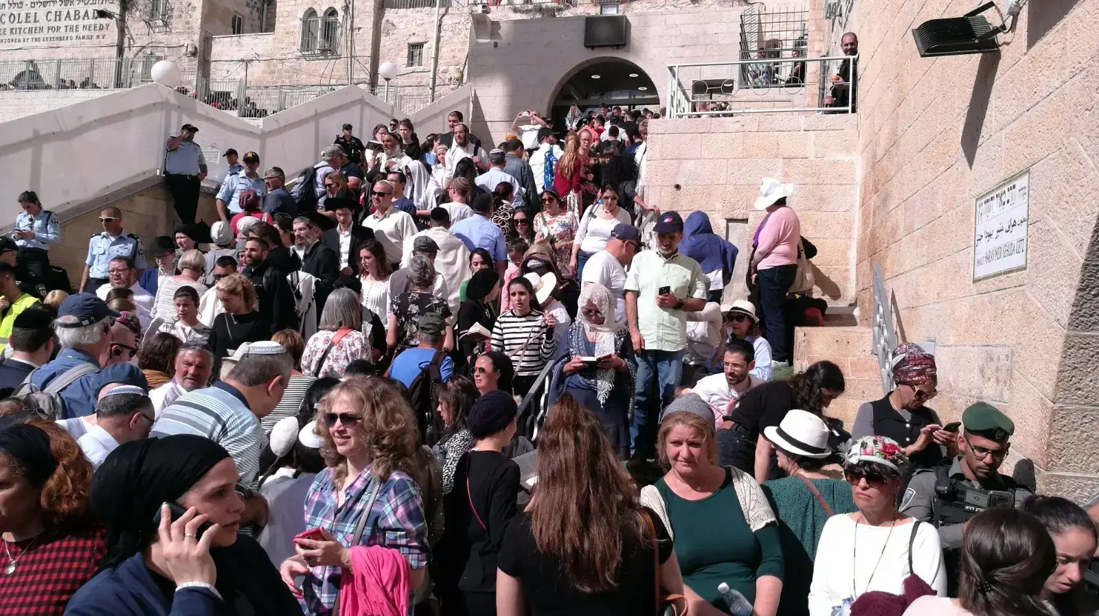 ברכת הכוהנים, רחבת הכותל המערבי, ירושלים, 2 באפריל 2018 ברכת הכוהנים, רחבת הכותל המערבי, ירושלים, 2 באפריל 2018