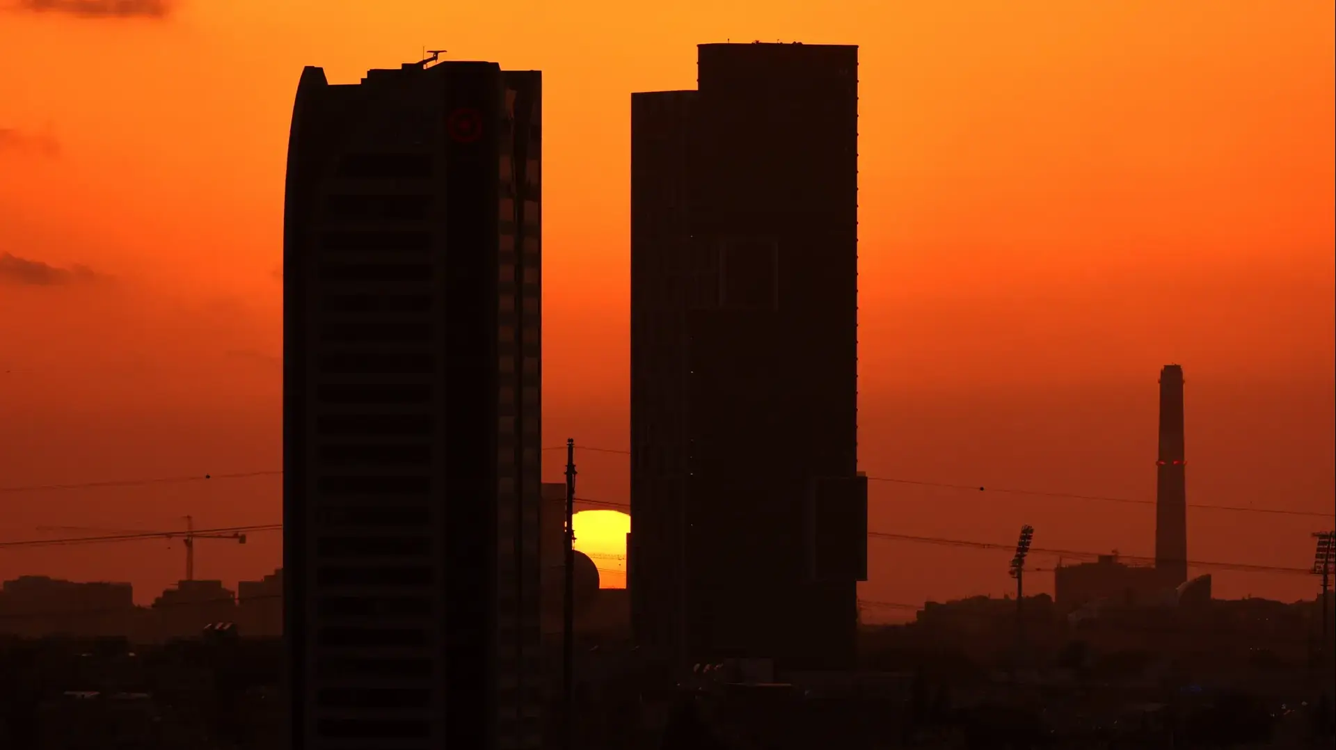 שקיעה בגוש דן, 3 באפריל 2018 שקיעה בגוש דן, 3 באפריל 2018