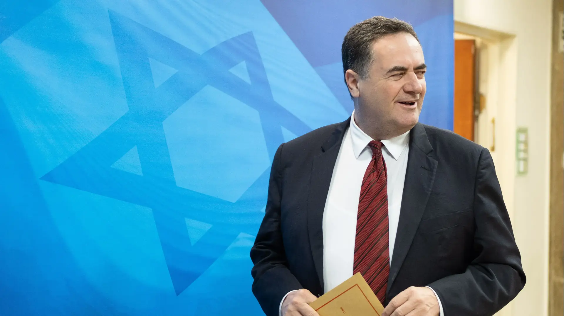 שר התחבורה ישראל כץ בישיבת ממשלה, 11 באפריל 2018 שר התחבורה ישראל כץ בישיבת ממשלה, 11 באפריל 2018