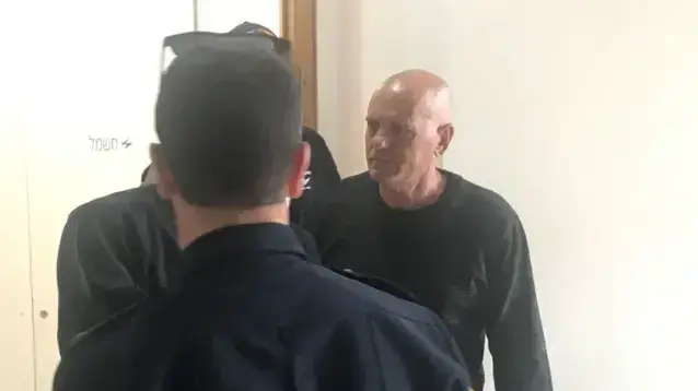 דני ביטון, אביו של אייל גולן החשוד בעבירות מין בצעירה דני ביטון, אביו של אייל גולן החשוד בעבירות מין בצעירה