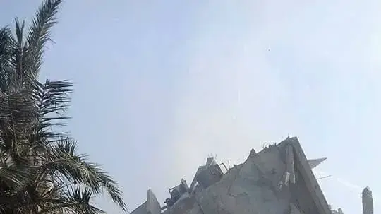 הריסות מכון מחקר לנשק כימי בברזה שבאזור דמשק לאחר המתקפה המשולבת בסוריה, 14 באפריל 2018 הריסות מכון מחקר לנשק כימי בברזה שבאזור דמשק לאחר המתקפה המשולבת בסוריה, 14 באפריל 2018