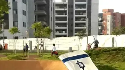ישראלים חוגגים את יום העצמאות במנגלים, חדרה, 19 באפריל 2018 ישראלים חוגגים את יום העצמאות במנגלים, חדרה, 19 באפריל 2018