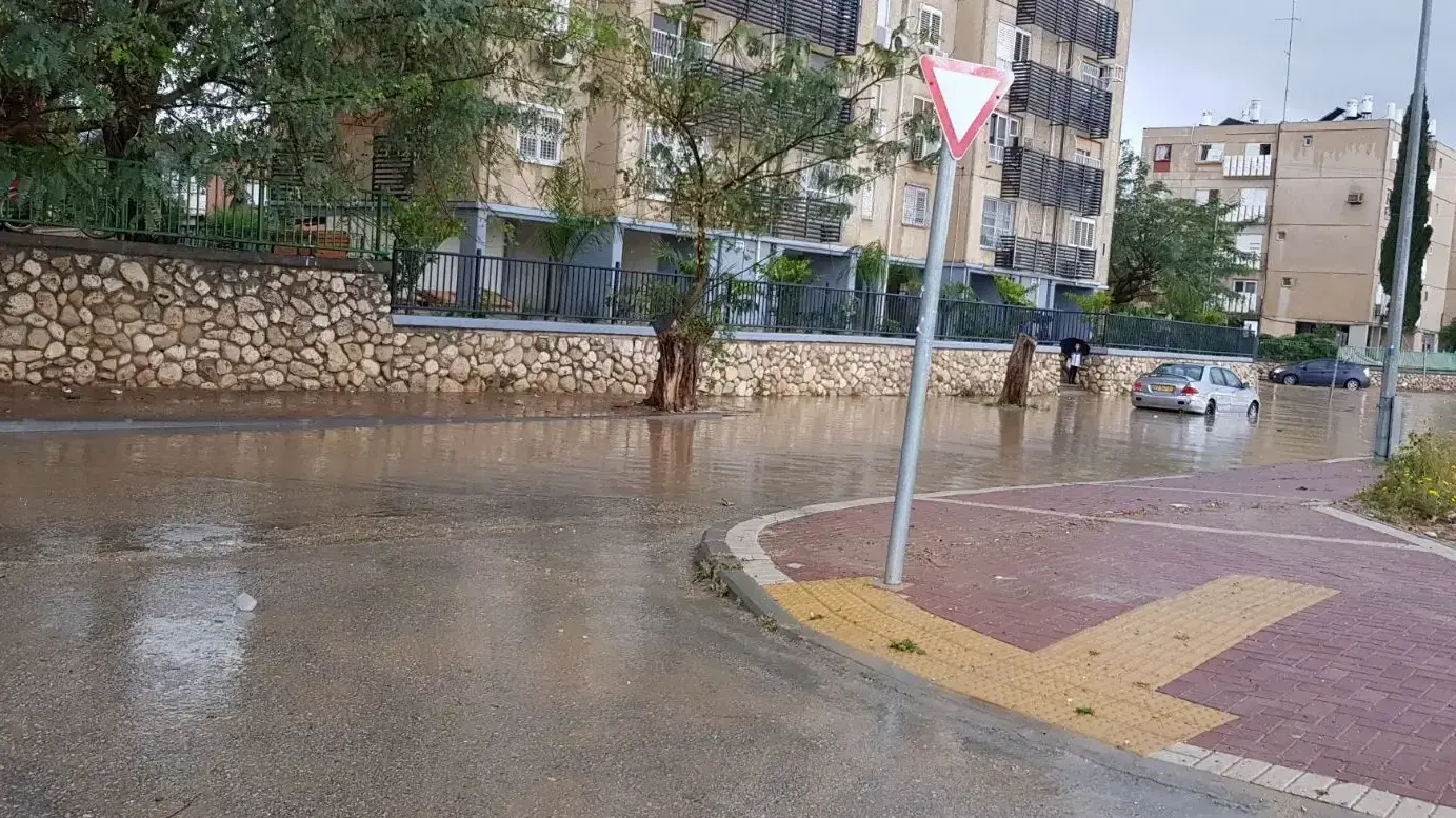 הצפות בנתיבות, גשמים באביב הצפות בנתיבות, גשמים באביב