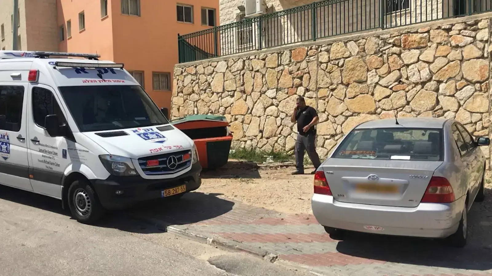 המיקום בו הפעוט כבן שנתיים מת לאחר שנשכח ברכב ברכסים 
 24 בפאריל 2018 