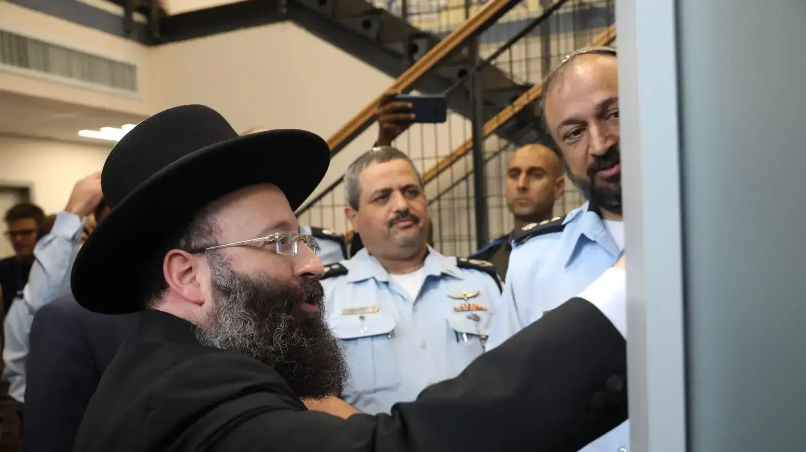 מרכז השליטה המשודרג של אגף התנועה בבית דגן
מרכז השליטה המשודרג של אגף התנועה בבית דגן