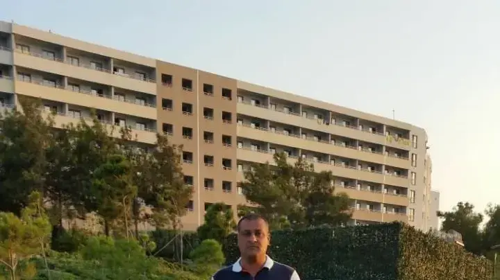 איימן ג'אבר, שהוכרז כנעדר לאחר שמשאיתו נמצאה בשיטפונות בערבה, אפריל 2018 איימן ג'אבר, שהוכרז כנעדר לאחר שמשאיתו נמצאה בשיטפונות בערבה, אפריל 2018