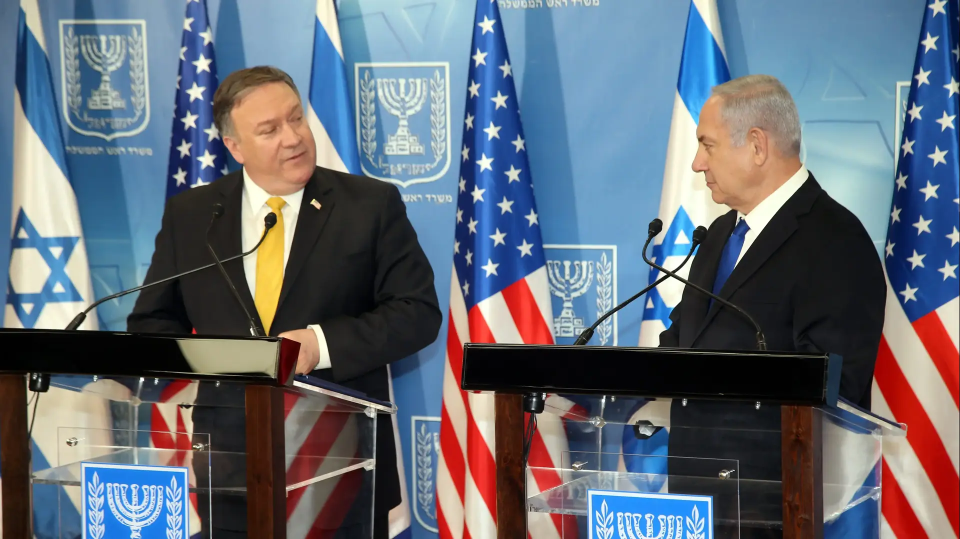 בנימין נתניהו ומייק פומפאו, הקריה תל אביב, 29 באפריל 2018 בנימין נתניהו ומייק פומפאו, הקריה תל אביב, 29 באפריל 2018