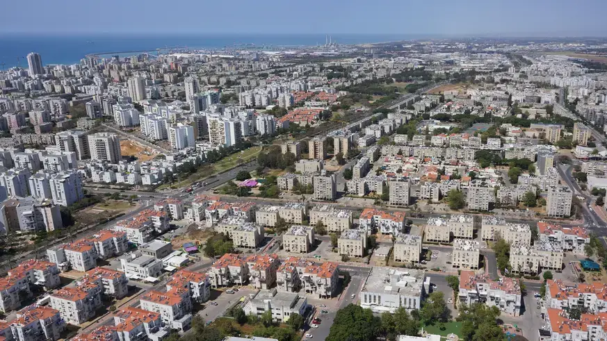 מראה מהאוויר של העיר אשדוד