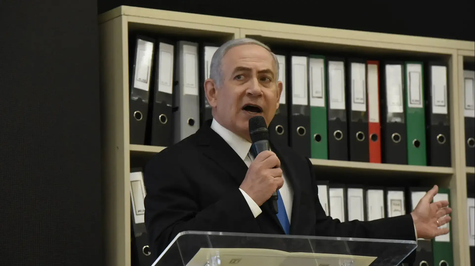 ראש הממשלה בנימין נתניהו במהלך הצהרה מיוחדת על התפתחות משמעותית בעניין הסכם הגרעין עם איראן, קרייה, ת"א 30 באפריל 2018 ראש הממשלה בנימין נתניהו במהלך הצהרה מיוחדת על התפתחות משמעותית בעניין הסכם הגרעין עם איראן, קרייה, ת"א 30 באפריל 2018