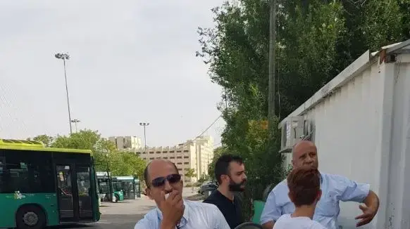 שביתת נהגי סופרבוס בעפולה בעקבות דקירת הנהג 3 במאי 2018 שביתת נהגי סופרבוס בעפולה בעקבות דקירת הנהג 3 במאי 2018