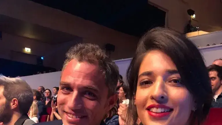 על הספקטרום על הספקטרום