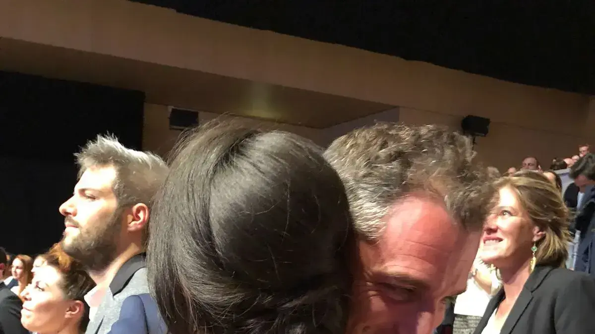 על הספקטרום על הספקטרום