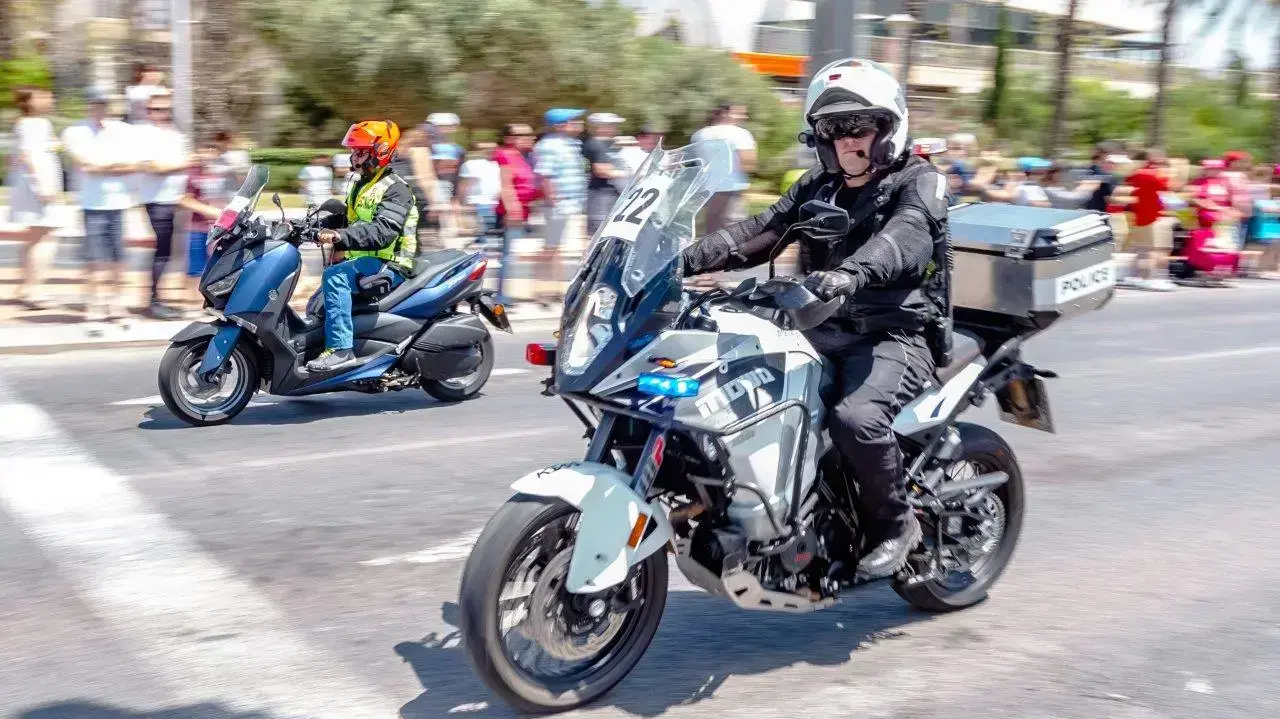 הערכות המשטרה לקראת פתיחת הג'ירו ד'איטליה בדרום הערכות המשטרה לקראת פתיחת הג'ירו ד'איטליה בדרום
