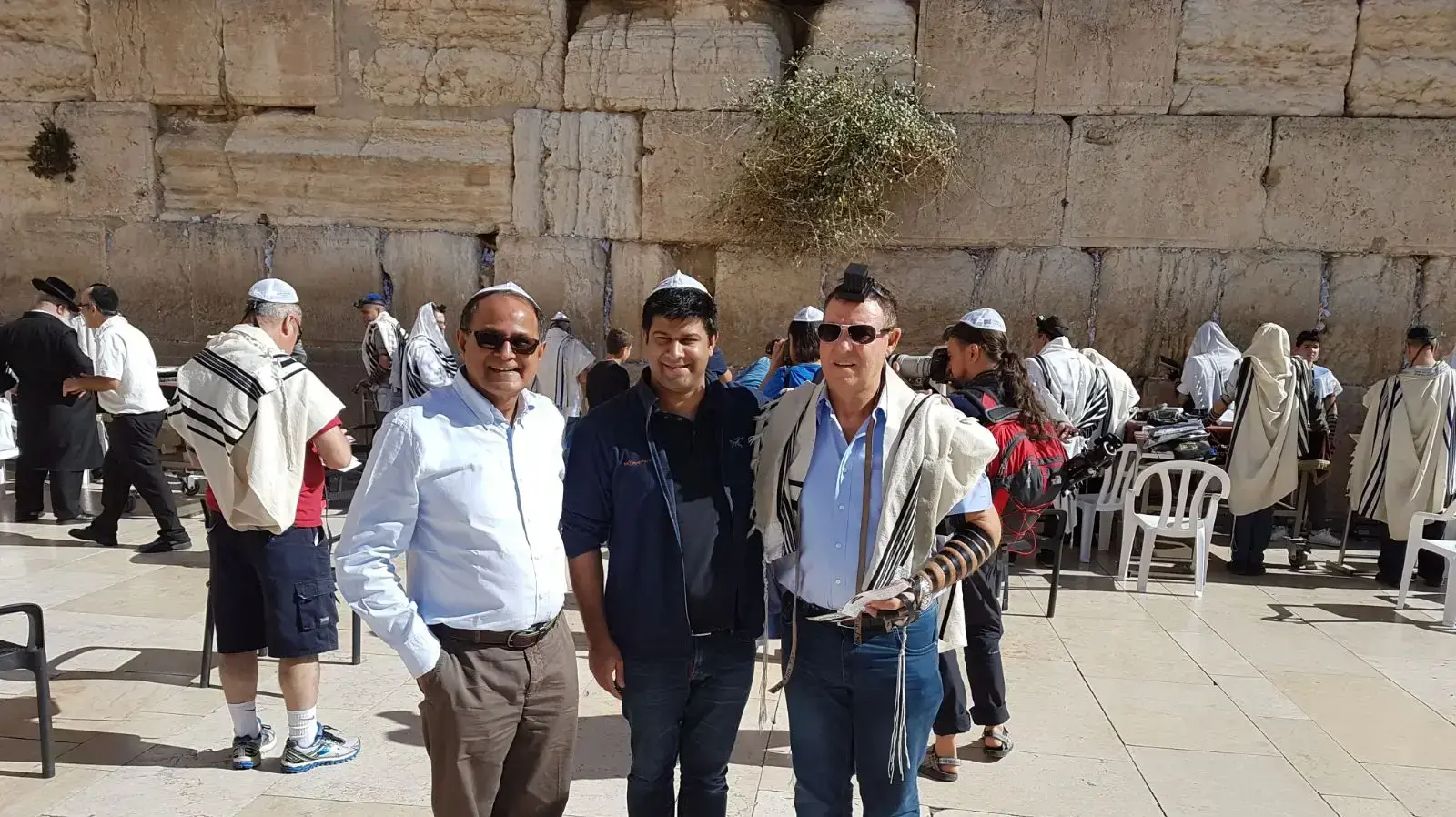 משה לוי, אקבאראלי מוואללה בכותל המערבי, ירושלים משה לוי, אקבאראלי מוואללה בכותל המערבי, ירושלים