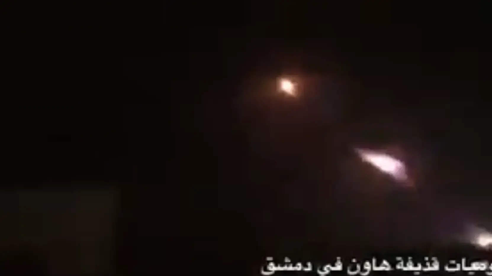תיעוד שיגור רקטות שעל פי דיווחים כוונו לישראל ב-10 במאי 2018 תיעוד שיגור רקטות שעל פי דיווחים כוונו לישראל ב-10 במאי 2018
