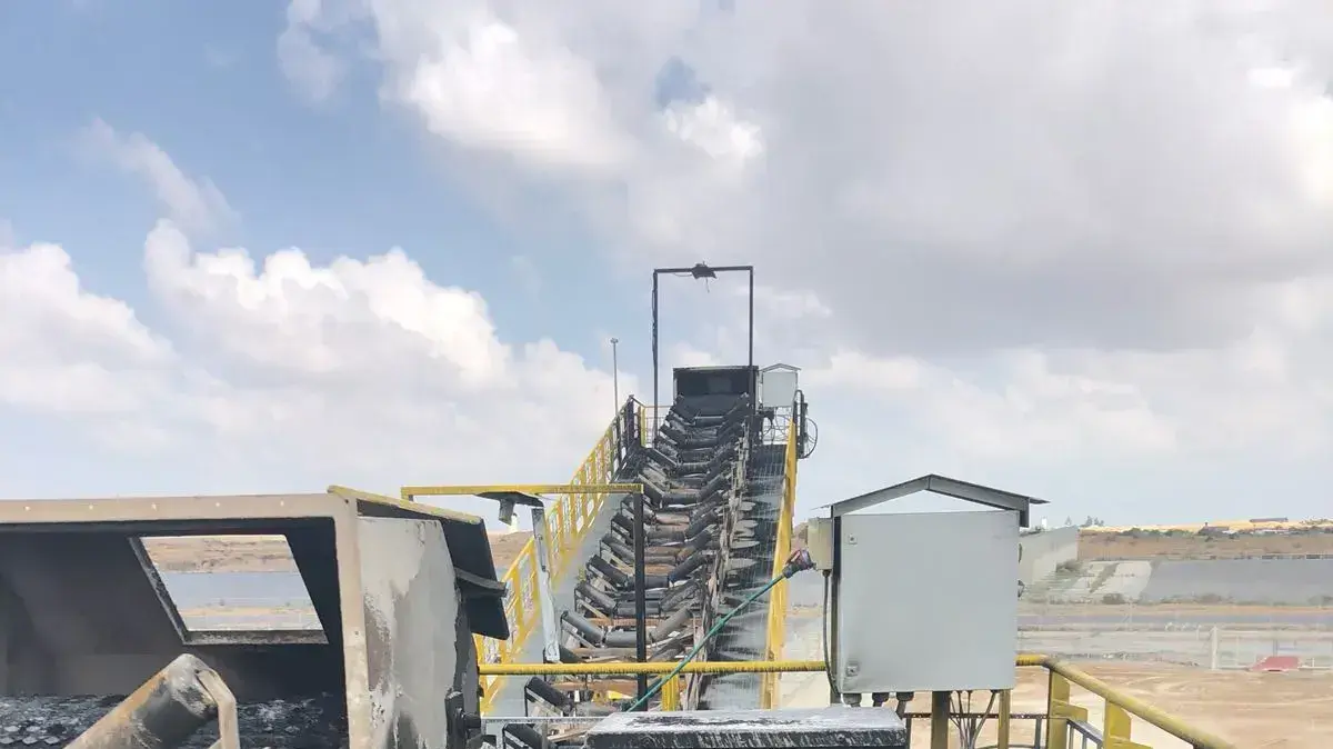 הנזקים שנגרמו במעבר כרם שלום 12 במאי 2018 הנזקים שנגרמו במעבר כרם שלום 12 במאי 2018