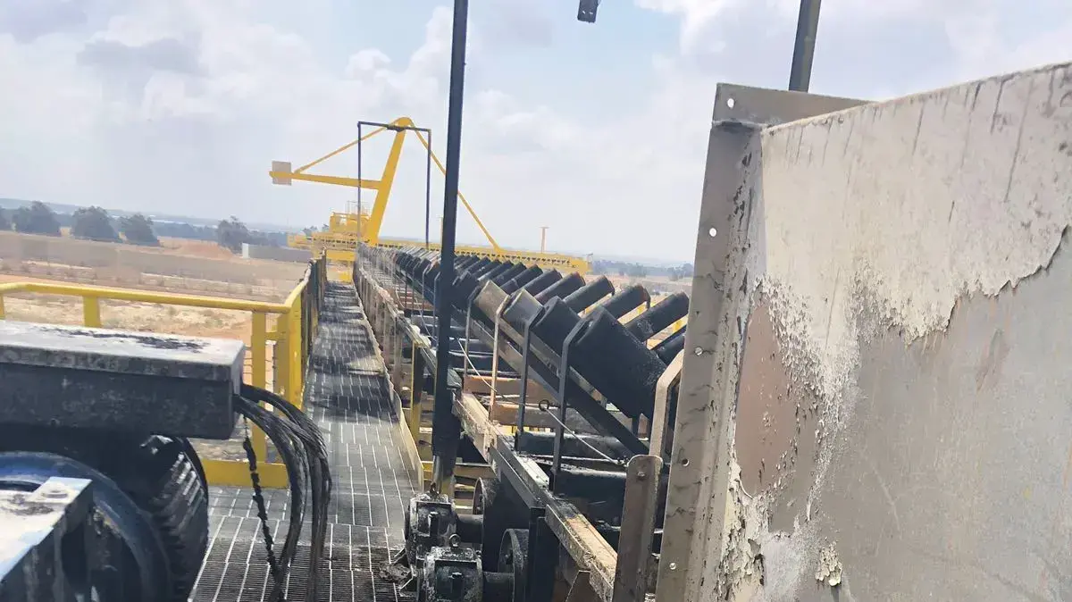 הנזקים שנגרמו במעבר כרם שלום 12 במאי 2018 הנזקים שנגרמו במעבר כרם שלום 12 במאי 2018