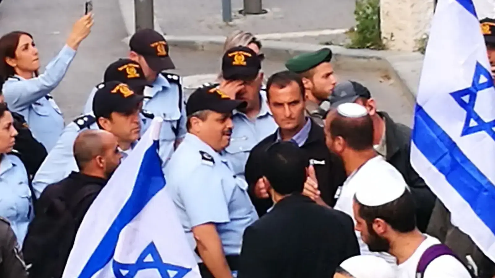 רוני אלשיך בצעדת הדגלים, יום ירושלים, ירושלים, 13 במאי 2018 רוני אלשיך בצעדת הדגלים, יום ירושלים, ירושלים, 13 במאי 2018