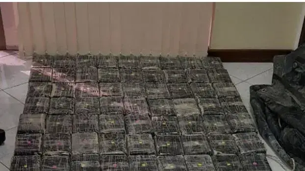 משטרת ישראל תפסה כ- 100 ק"ג קוקאין טהור בשווי 40,000,000 ש"ח משטרת ישראל תפסה כ- 100 ק"ג קוקאין טהור בשווי 40,000,000 ש"ח