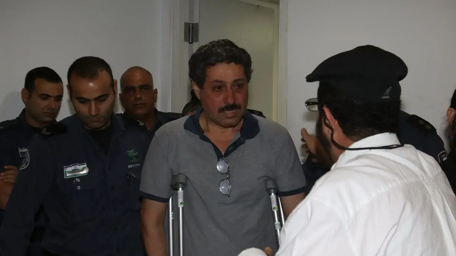 הארכת מעצרו מנהל עמותת מרכז מוסאווה לזכויות האזרחים הערבים בישראל ג'עפר פרח בהפגנות בחיפה ה-20 במאי 2015